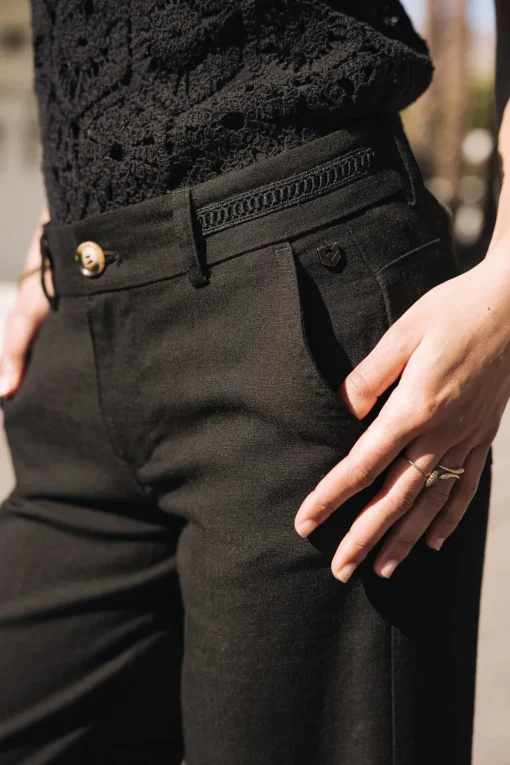 Large | Colored Pants*Freeman T. Porter Agatha black