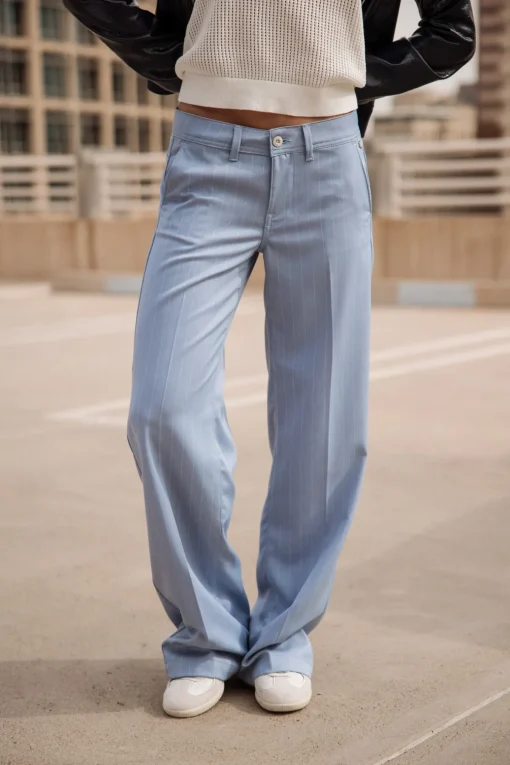 Large | City*Freeman T. Porter Agatha Cairo lightblue