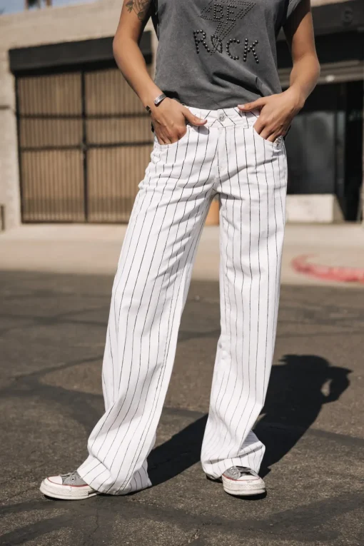 Large | Colored Pants*Freeman T. Porter Agatha Paleole offwhite