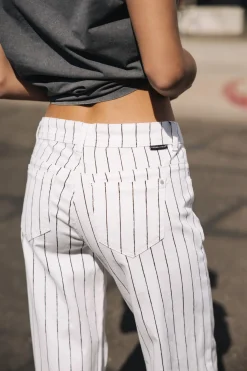 Large | Colored Pants*Freeman T. Porter Agatha Paleole offwhite