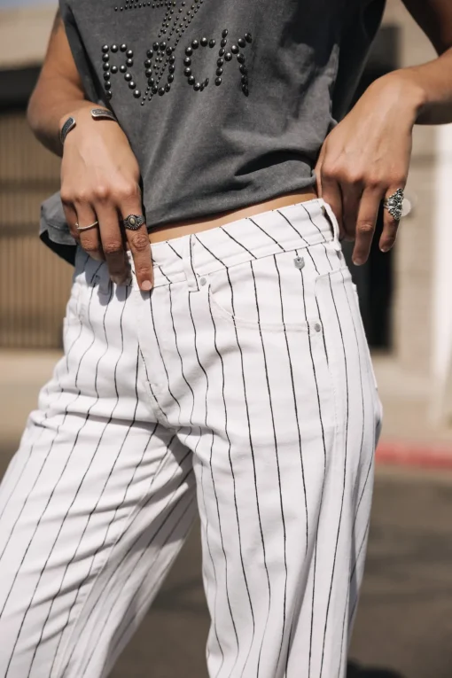 Large | Colored Pants*Freeman T. Porter Agatha Paleole offwhite
