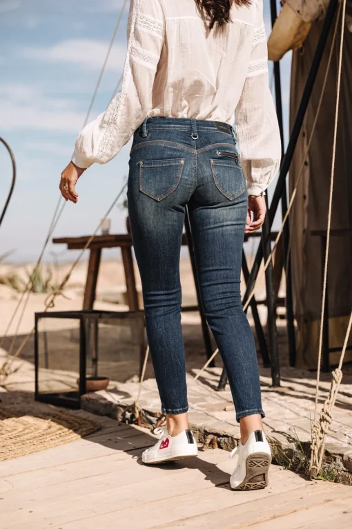 Super Slim | Cropped*Freeman T. Porter Alexa Cropped fever