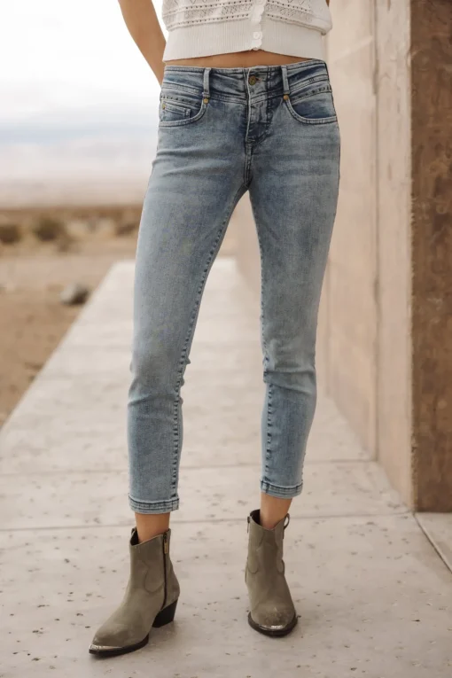 Super Slim | Cropped*Freeman T. Porter Anae boceanostuds