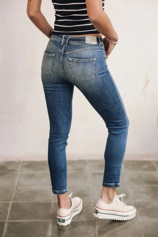 Super Slim | Cropped*Freeman T. Porter Anae sicilian