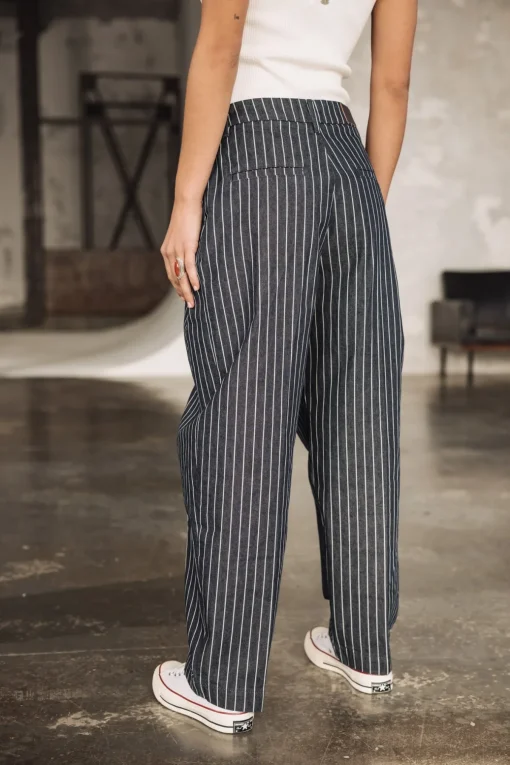 Large | High Waist*Freeman T. Porter Archy navy