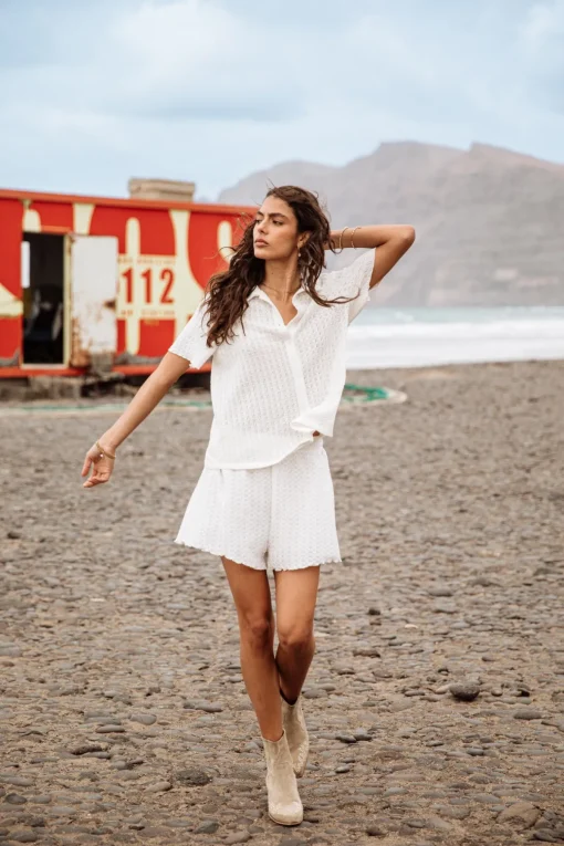 Tops & Shirts*Freeman T. Porter Cachini Crochet ecru