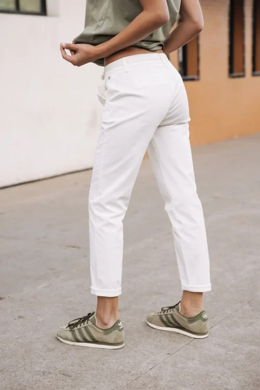 City | Slim*Freeman T. Porter Claudia Felicita brightwhite
