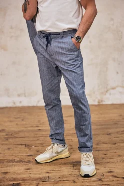 Straight*Freeman T. Porter Derek Chevron ensignblue