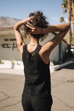 Tops & Shirts*Freeman T. Porter Donia Crochet black