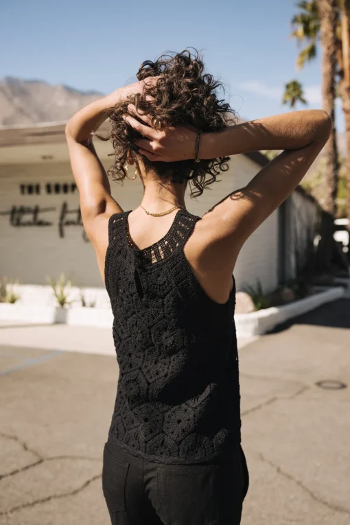 Tops & Shirts*Freeman T. Porter Donia Crochet black
