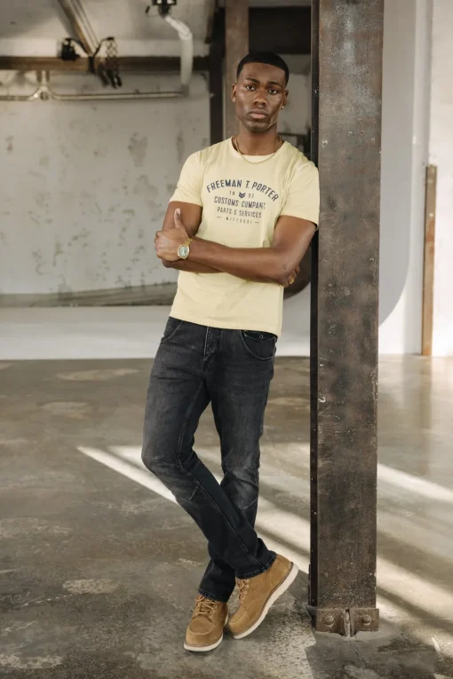 T-Shirts & Polos*Freeman T. Porter Ivander Oil Dye corn
