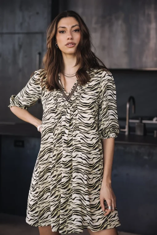 Dresses & Skirts*Freeman T. Porter Juna Green Tiger original