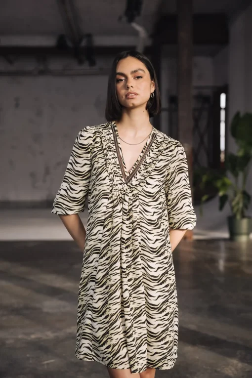 Dresses & Skirts*Freeman T. Porter Juna Green Tiger original