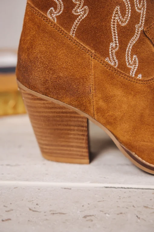 Shoes*Freeman T. Porter Luana Suede Embro cognac