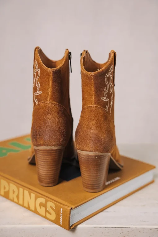 Shoes*Freeman T. Porter Luana Suede Embro cognac