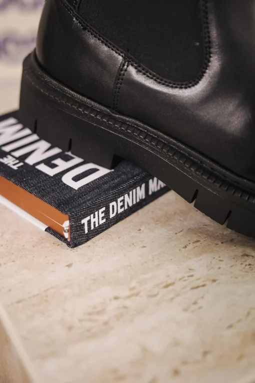 Boots & Sneakers*Freeman T. Porter Morro Lisse black