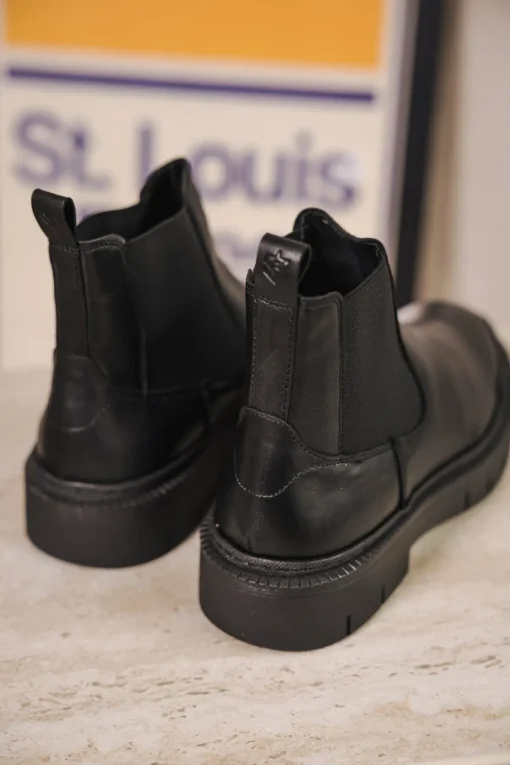 Boots & Sneakers*Freeman T. Porter Morro Lisse black