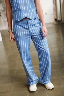 Colored Pants | Large*Freeman T. Porter Nickie Offshore granadasky