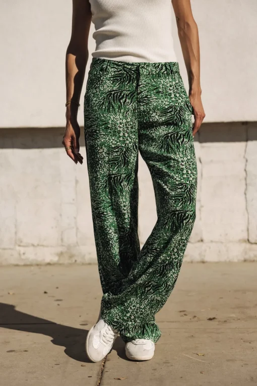 Large | City*Freeman T. Porter Nickie Rumba jollygreen