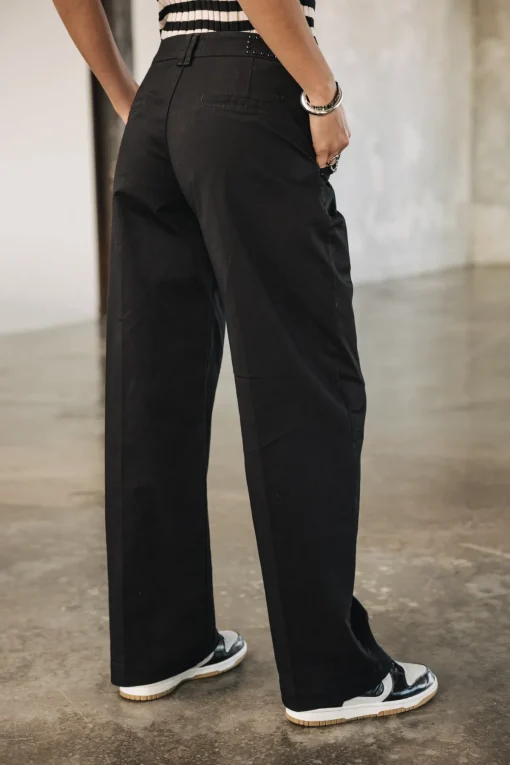 Large | City*Freeman T. Porter Nickie Studs Felicita black