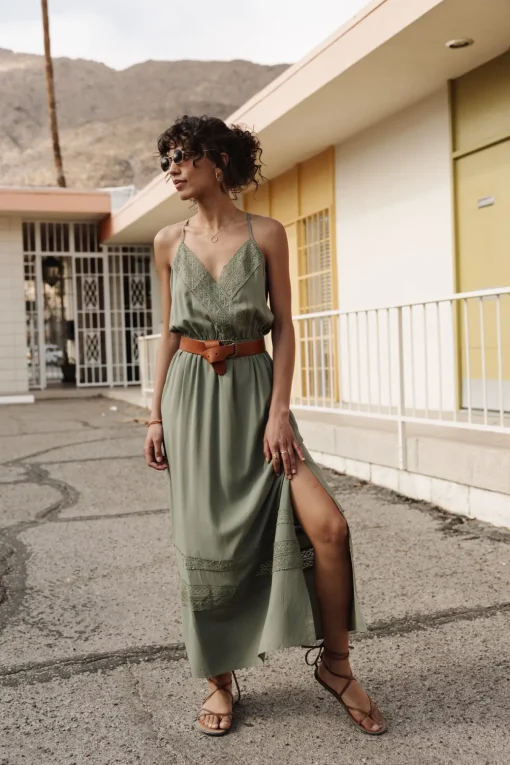 Dresses & Skirts*Freeman T. Porter Ruveda Plain Color fourleafclover