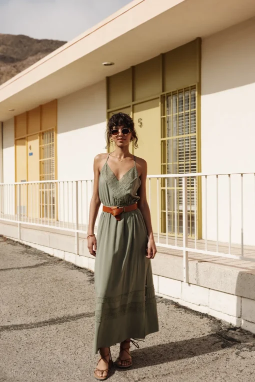 Dresses & Skirts*Freeman T. Porter Ruveda Plain Color fourleafclover