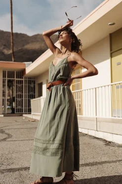 Dresses & Skirts*Freeman T. Porter Ruveda Plain Color fourleafclover