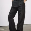 Large | City*Freeman T. Porter Sharon Polyneo black