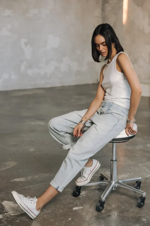 Boyfriend | High Waist*Freeman T. Porter Sloane scoop