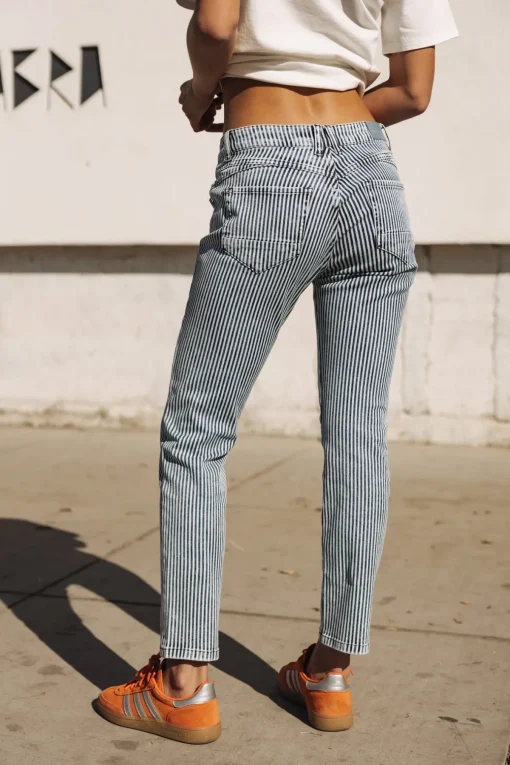 Slim | Cropped*Freeman T. Porter Sophy macapa