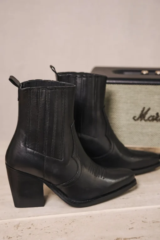 Shoes*Freeman T. Porter Teresa Crust black