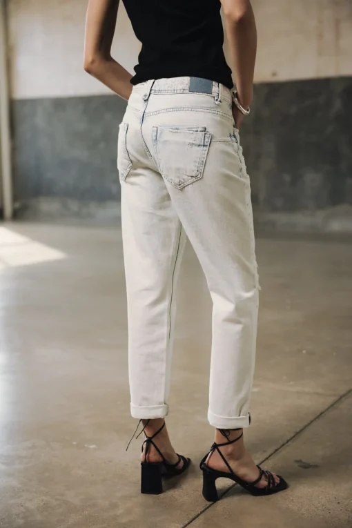 Boyfriend | Cropped*Freeman T. Porter Timea benett