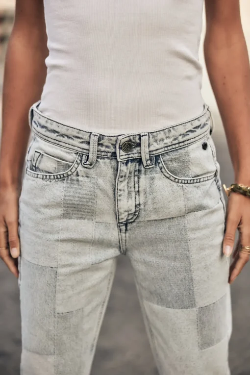 Boyfriend | Cropped*Freeman T. Porter Timea Denim bragalightblue