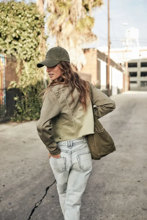 Boyfriend | Cropped*Freeman T. Porter Timea Denim bragalightblue