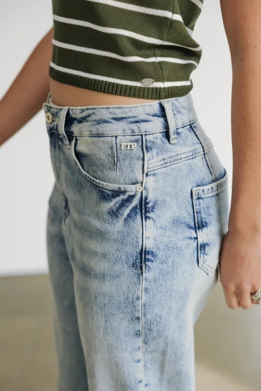 High Waist | Slim*Freeman T. Porter Tracy menzo